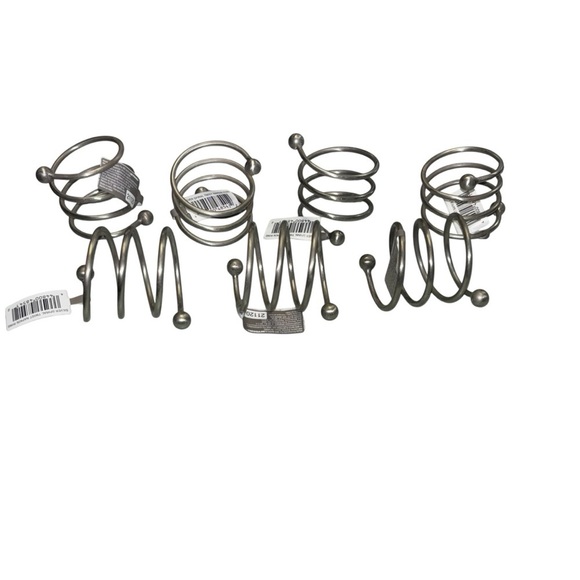 NWT Bed Bath & Beyond Silver Spiral Napkin Rings, Set of 7 - Picture 4 of 4